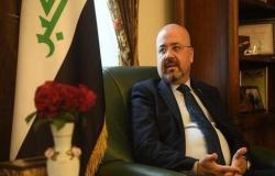 السفير العراقي لدى الأردن ينفي وقف الرحلات الجوية بين بغداد وعمان