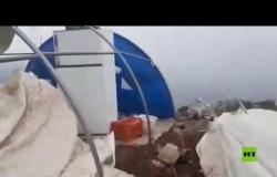 الرياح تعصف بمخيم للاجئين في الشمال السوري