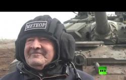 محارب سوفيتي عمره 93 عاما يقود دبابة تي-72
