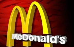 مبيعات "ماكدونالدز" تتراجع 22% خلال مارس