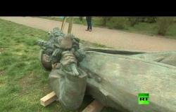 إزالة تمثال المارشال السوفيتي إيفان كونيف في براغ يسبب خلاف روسي تشيكي