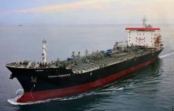 تقرير: مخزونات النفط البحرية تصل لمستوى قياسي عند 160مليون برميل