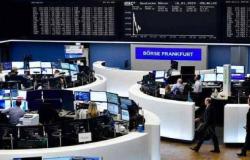 محدث.. الأسهم الأوروبية تتراجع 2.5% بالختام مع التوترات حول كورونا