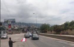 محتجو لبنان ينطلقون في مواكب من بيروت إلى طرابلس .. بالفيديو