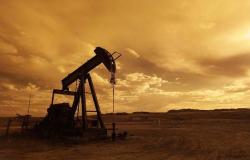 محدث- النفط يقفز 20% عند التسوية.. وبرنت يتجاوز 31 دولاراً