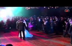 الزعيم عادل إمام يرقص مع منى زكي "سلو" في فرحها في مشهد كوميدي