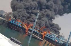 سلسلة الانفجارات الغامضة.. حريق يلتهم مصنعًا للسفن جنوب إيران