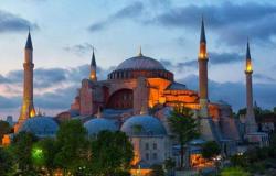 بعد نهاية الدراما التركية.. السياح يعودون لآيا صوفيا.. مسجد أم متحف؟