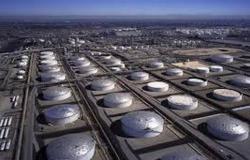 هبوط حادّ لمخزونات النفط الخام الأمريكية