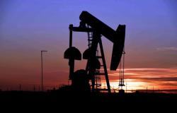 بسبب ارتفاع إصابات "كورونا".. أسعار النفط تتهاوى