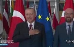 شاهد.. الوجوه الخفية لأردوغان .. للغرب "علماني متفتح" وللشرق "إمبراطور إسلامي"