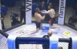 بالفيديو.. ملاكم يفقد وعيه ويظل واقفاً على قدميه بعد تلقيه ضربة قاضية