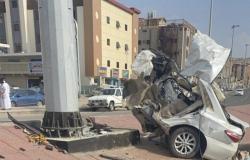 مكة.. حادث مروِّع يشطر سيارة نصفين على "طريق النكاسة" ويصيب قائدها
