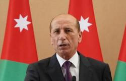 الأردن.. رئيس الوزراء يعلن استقالة وزير الداخلية من منصبه