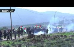 القوات الإسرائيلية تطلق الغاز المسيل للدموع لتفريق احتجاج ضد خطة الضم