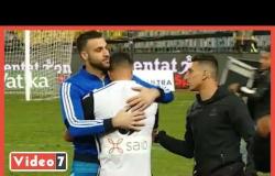 أحد لاعبي الطلائع ينهار من البكاء بعد خسارة "كأس مصر"