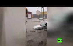 فيضانات عارمة في مدينة برازجان الإيرانية