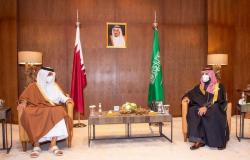 ولي العهد يبحث سبل تعزيز العمل الخليجي المشترك مع أمير قطر
