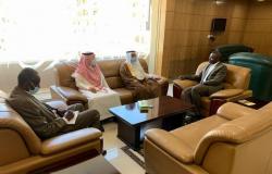 وزير الأوقاف السوداني يبحث مع السفير السعودي سبل التعاون في الشؤون الدينية