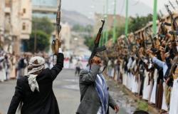حكومة اليمن: استهداف حوثي ممنهج لمخيمات النازحين يفاقم الوضع الإنساني بمأرب