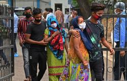 الهند تسجل 211298 إصابة جديدة بفيروس كورونا