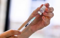 دولة أوروبية تعلن نهاية وباء "كورونا" في البلاد: حملات التطعيم مستمرة