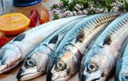 خبيرة تغذية: السمك والمكسرات يهديان الأعصاب