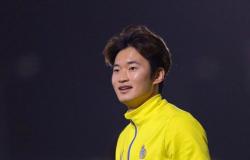 النصر يوافق على إعارة الكوري كيم جين سو إلى نادي جونبك