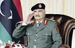 حفتر يكشف تفاصيل انسحاب الجيش الوطني الليبي من العاصمة طرابلس