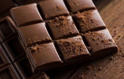 7 فوائد سحرية.. كيف تحمي الشوكولاتة الداكنة قلبك من الأمراض؟