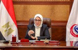 وزيرة الصحة توجه بتوفير 3 سيارات إسعاف عالية التجهيز للمركز الطبي المصري بـ«جوبا»