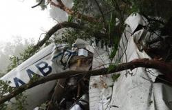 تحطُّم طائرة يودي بحياة 3 لبنانيين