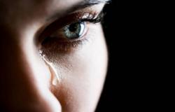 استشاري البصريات يوضّح: 5 طرق تفيد في البكاء.. تعرّف عليها