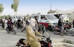 «طالبان» تعيد أحكامها المتشددة: الوصاية على النساء وإطالة اللحى