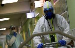 تسجيل 8 وفيات و389 إصابة جديدة بفيروس كورونا في الاردن