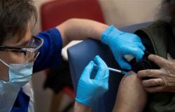 الأردن: تطعيم الأطفال من عمر 12 عاما بلقاح مضاد لفيروس كورونا بموافقة ولي الأمر