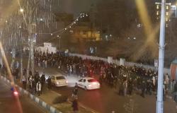 في يومها العاشر.. "روحاني" يعد بفتح السدود بعد توسُّع الاحتجاجات في الأهواز