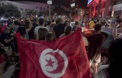 "العنف قد يحضر".. ما الذي يحدث في تونس؟ انقلاب أم تصحيح مسار؟.. هنا ما تريد معرفته