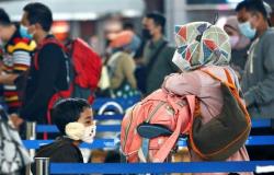442 مواطناً سعودياً غادروا إندونيسيا بعد أن أصبحت بؤرة كورونا الجديدة