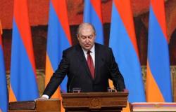 رئيس أرمينيا يقطع زيارته لليابان ويعود لبلاده بعد اعتداءات أذربيجان