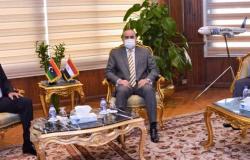 وزير الطيران يبحث سبل التعاون مع وزير المواصلات الليبي