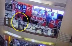 فيديو انتحار فتاة مصرية.. صديقتها تروي أسرار الساعات الأخيرة