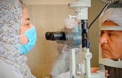 توقيع الكشف والعلاج لـ550 حالة بقافلة جامعة المنيا الطبية والتوعوية لـ«قرية الكمال»