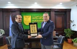 قنصل السعودية يزور جامعة الإسكندرية لبحث التعاون الأكاديمي والعلمي والبحثي (صور)