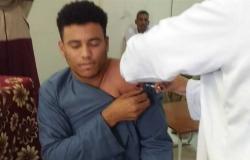 تطعيم 150 مواطن بلقاح كورونا في مركز شباب الزينية بالأقصر