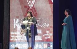وزيرة الثقافة تعلن زيادة جوائز المهرجان القومي للمسرح 50%