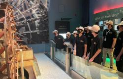 "أيتام جدة" في رحلة استكشافية لمرافق جامعة " KAUST" ومتحفها