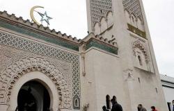 النيابة الفرنسية تطالب بالسجن 10 سنوات لزعيم مجموعة تستهدف المساجد