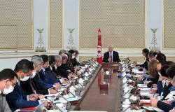 قيس سعيد يعلن إطلاق حوار وطني لمناقشة النظامين السياسي والانتخابي في تونس