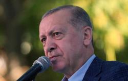 بعد التلويح بعزلة دولية وأزمة خانقة.. "أردوغان" يتراجع عن قرار طرد السفراء